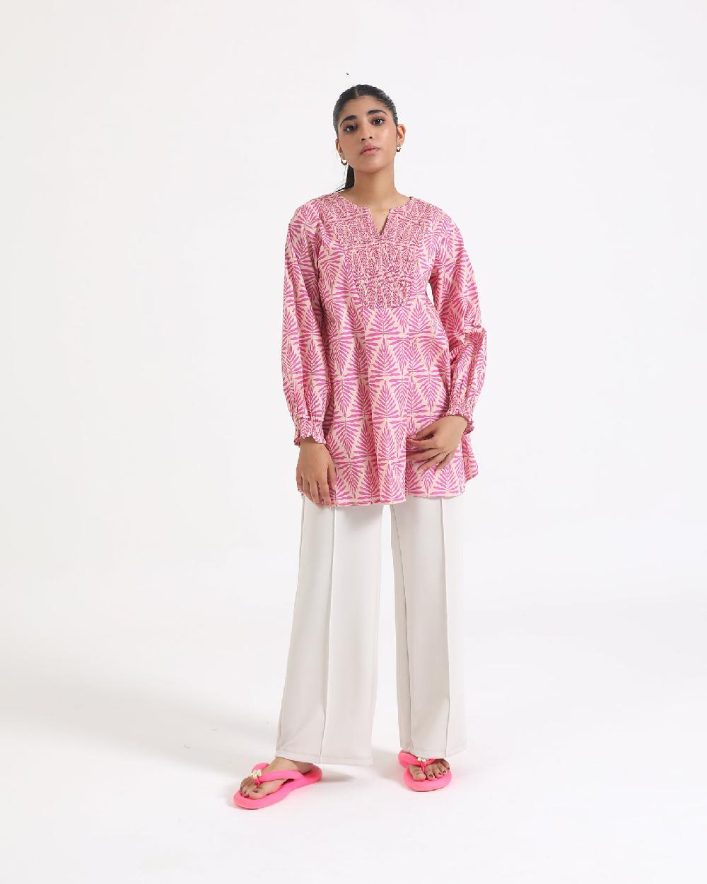 Engine Women Mid-Length Top LO4100-00S-BGE