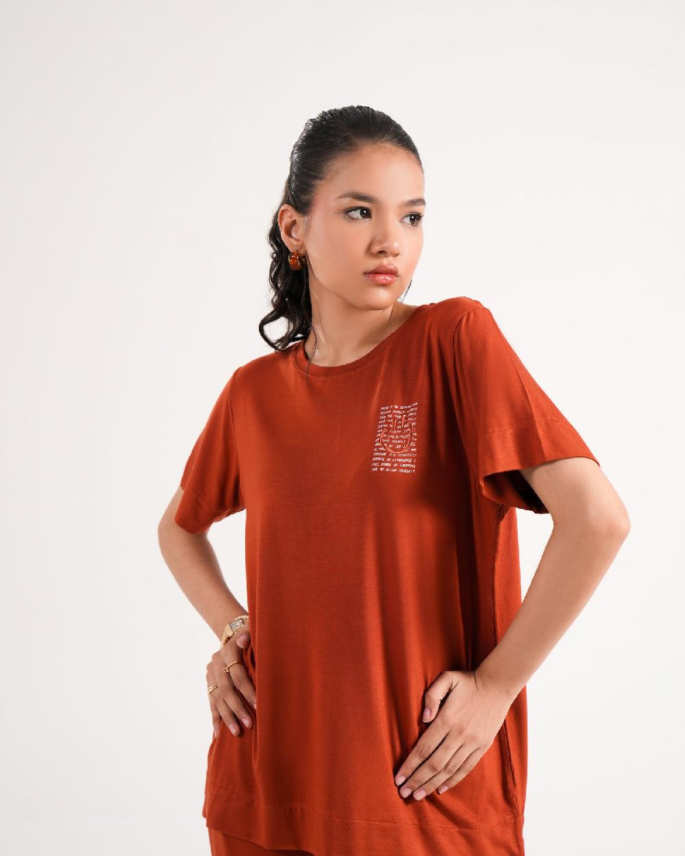 Engine Women Suit LE5052-00L-RST