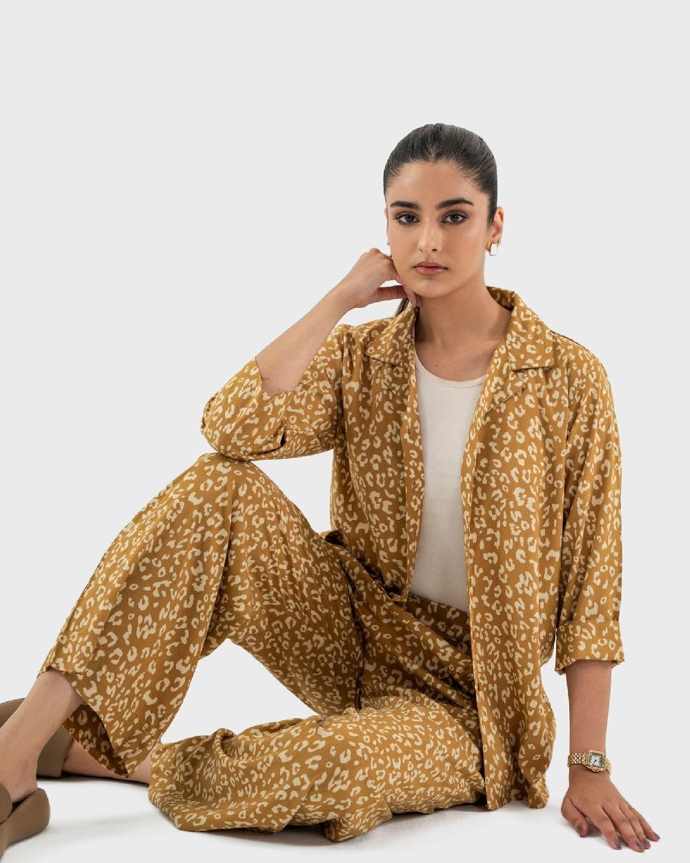 Engine Women Suit LE5068-00S-BRN