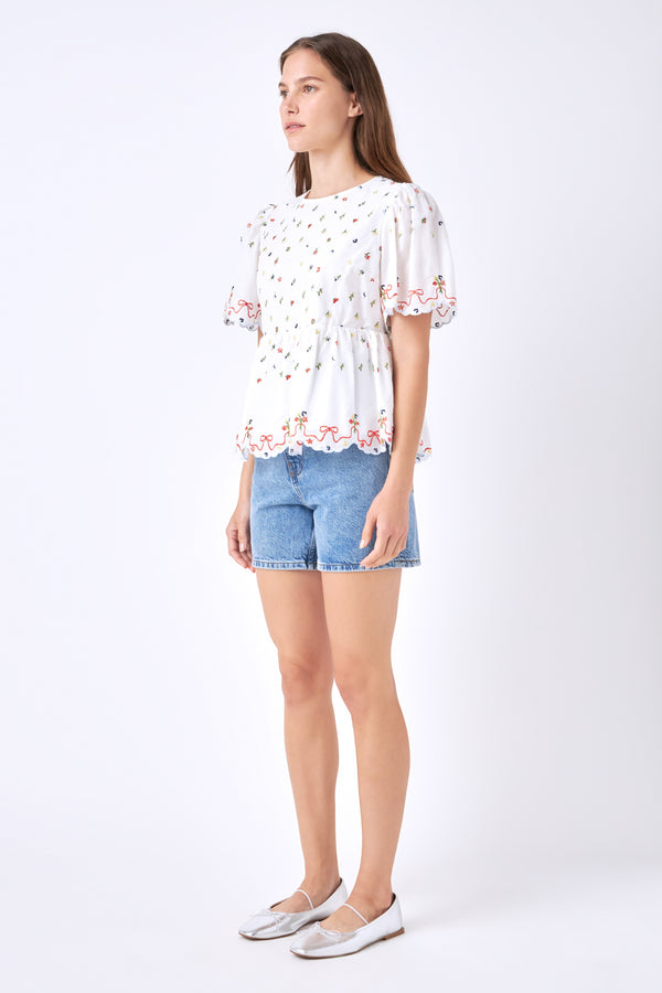 English Factory Floral Embroidery Scalloped Top WHITE