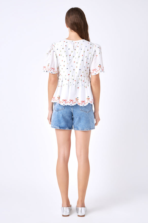 English Factory Floral Embroidery Scalloped Top WHITE