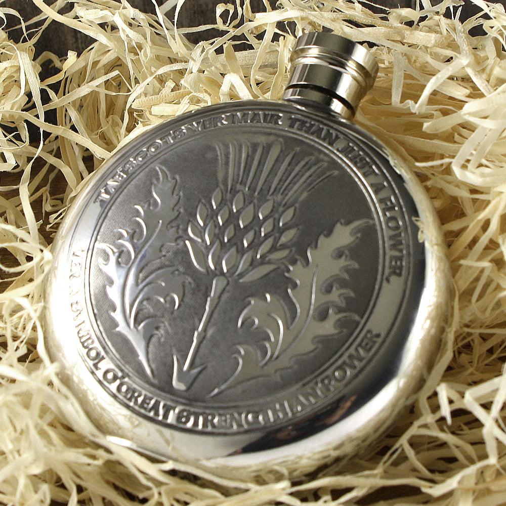 English Factory 6oz Tae A Thistle Robbie Burns Scottish Round Pewter Hip Flask