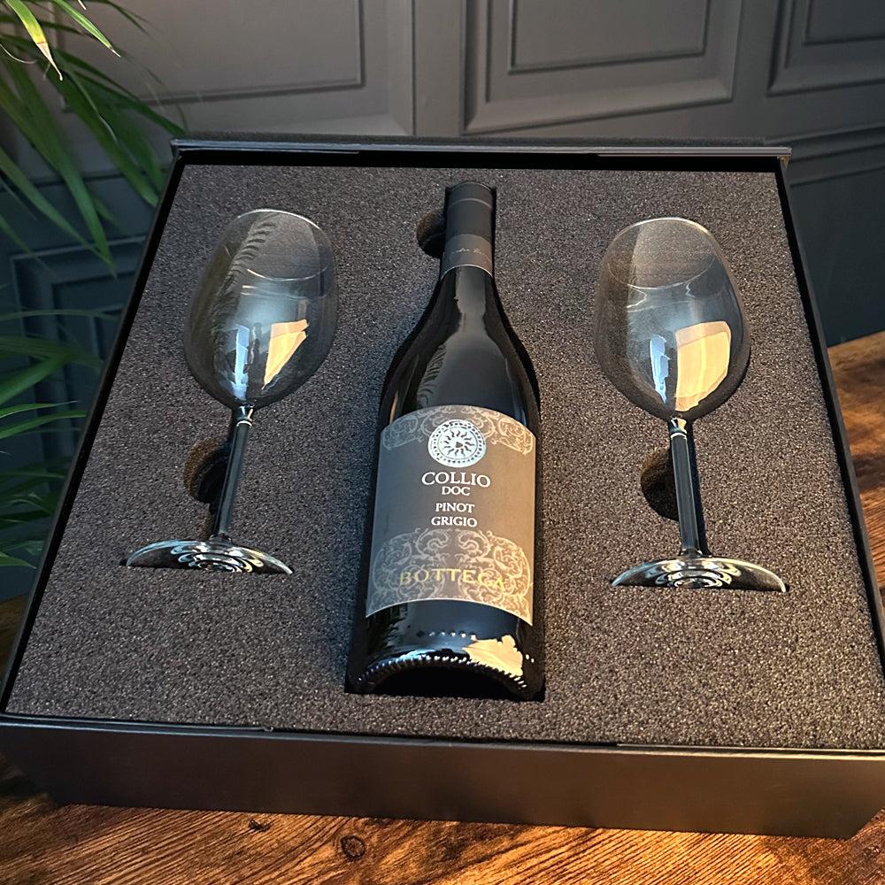 English Factory Luxury Wine Gift Set Includes Bottle & 2 Wine Glasses