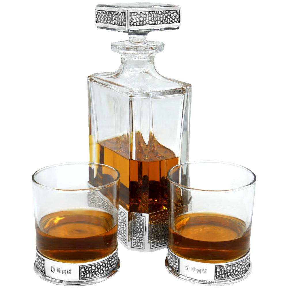 English Factory Manhattan 650ml Whisky Wine & Spirits Decanter Gift Set Includes 4x 11oz Pewter Manhattan Tumblers