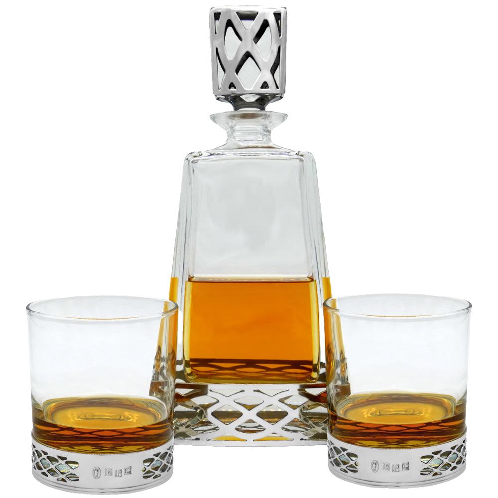 English Factory Uisge Beatha 600ml Whisky Wine & Spirits Decanter Gift Set Includes 2x 11oz Uisge Beatha Pewter Tumblers
