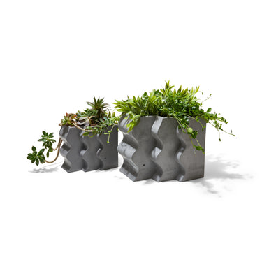 Entryways Zigzag Pots