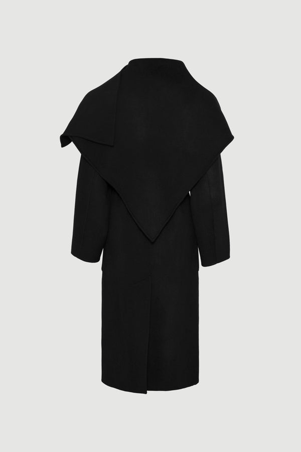 Envelope 1976 Cape Coat Black