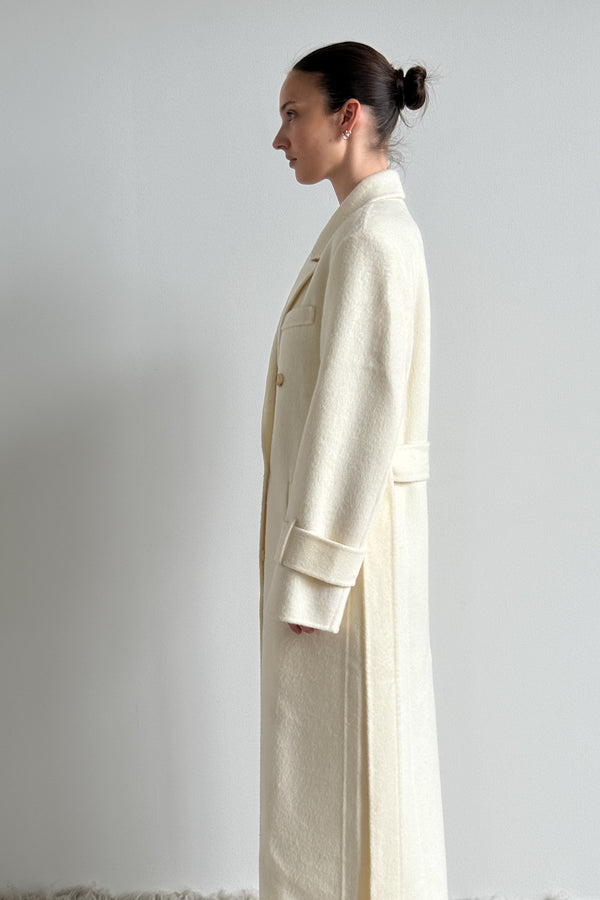 Envelope 1976 Saville Coat Cream