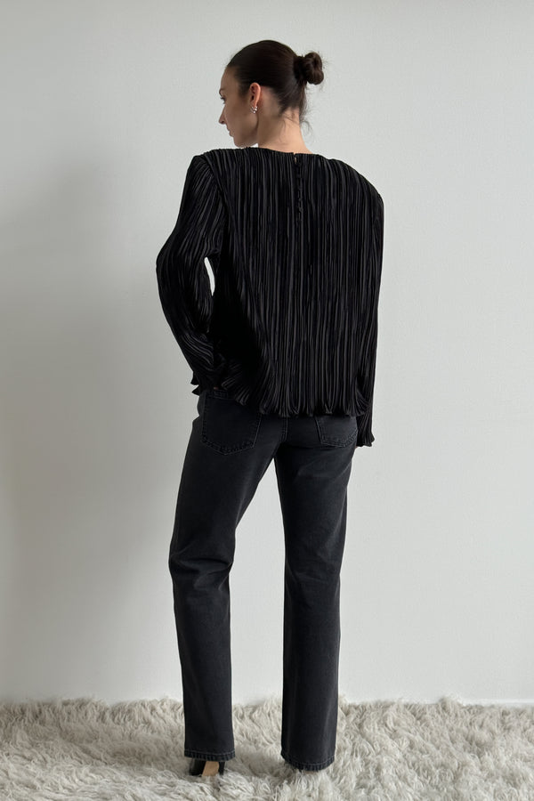 Envelope 1976 Smalls Top