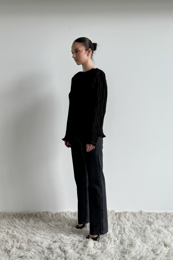 Envelope 1976 Smalls Top