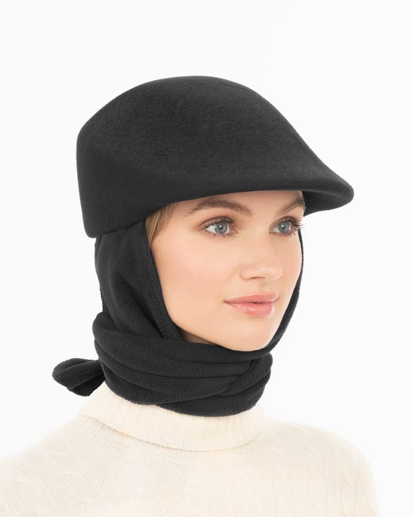 Eric Javits Duckie W/ Scarf Black