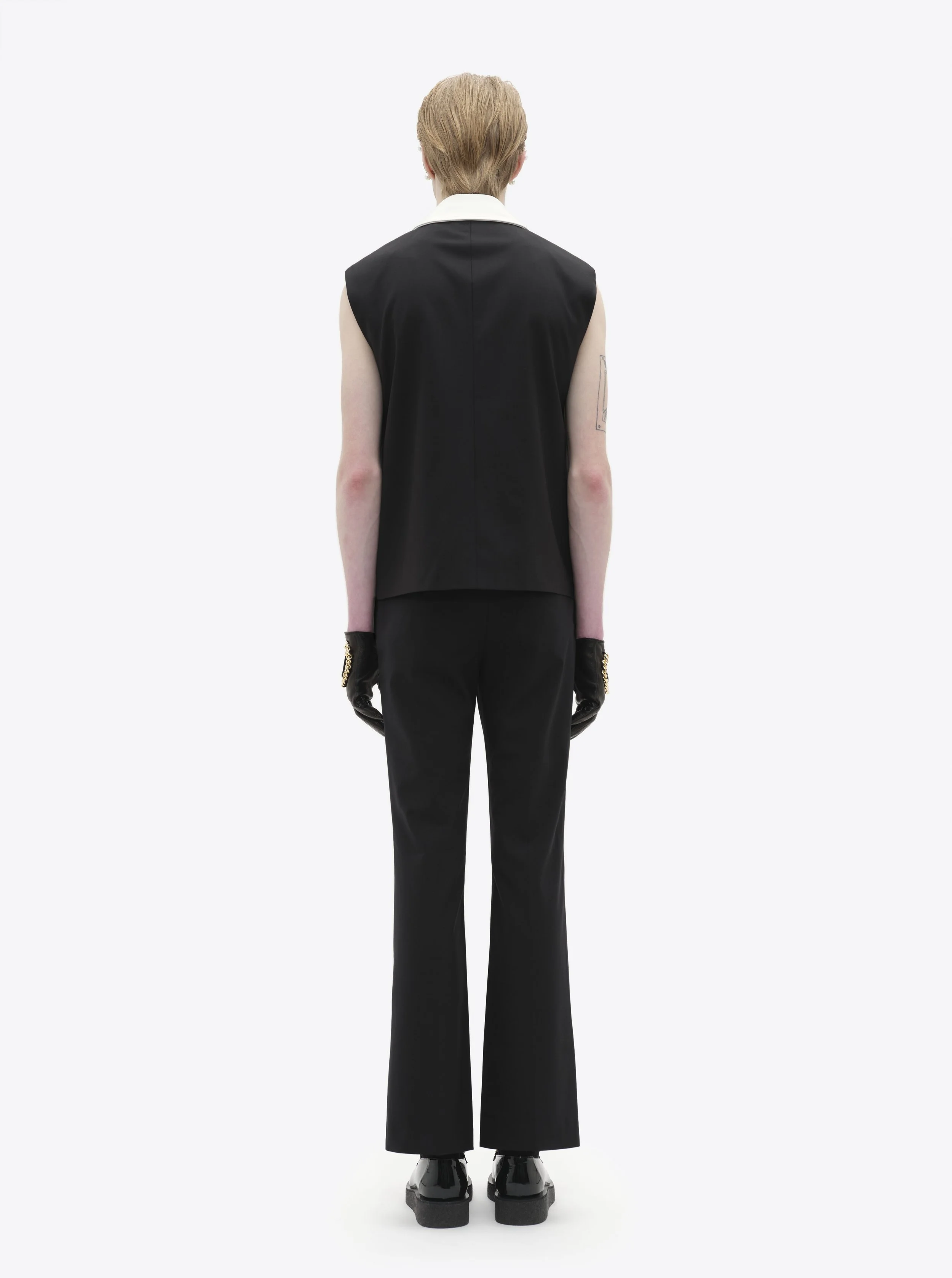 Ernest W. Baker SLEEVELESS JACKET