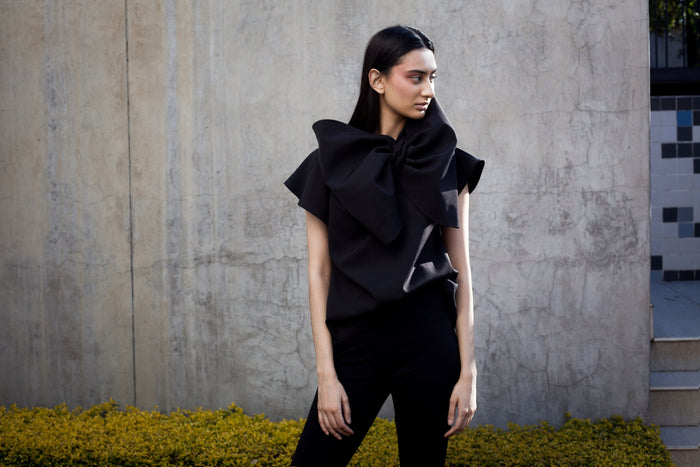 Erre Black BEND - Bow Top