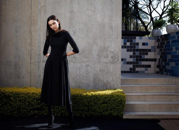 Erre Black CURVE - Fit And Flare Dress