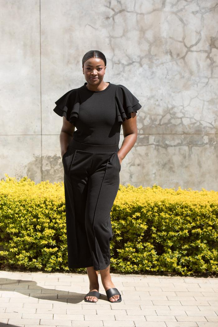 erre The Flounce Top Black