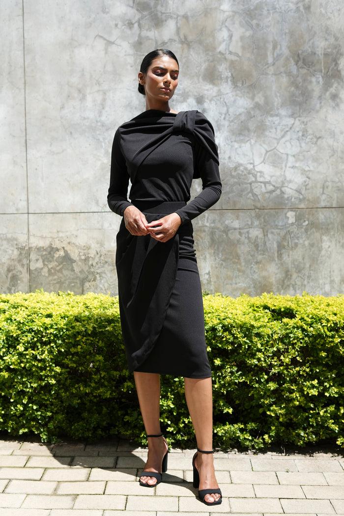 erre The Spillway Top - Black Long Sleeved