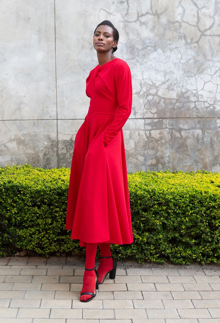 erre The TWIST Circle Midi Dress - Red