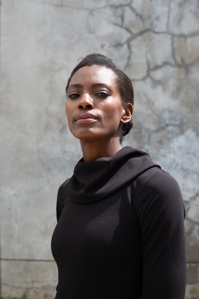 Erre The CURVE Fit And Flare Collar Midi Dress - Black