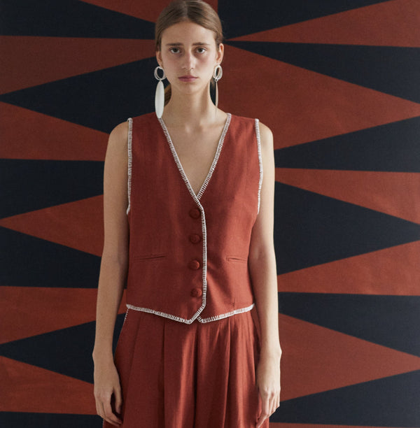 Escvdo AMULETO VEST | BROWN