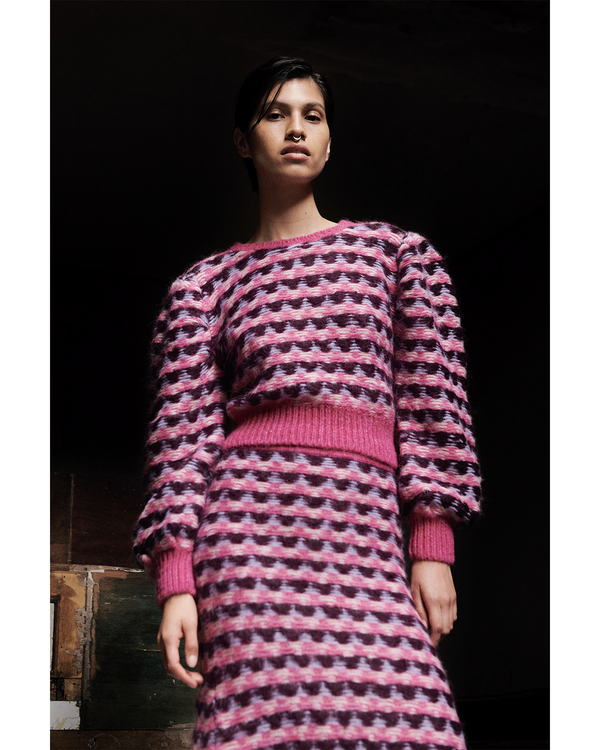 Escvdo DIABLADA SWEATER | FUCHSIA