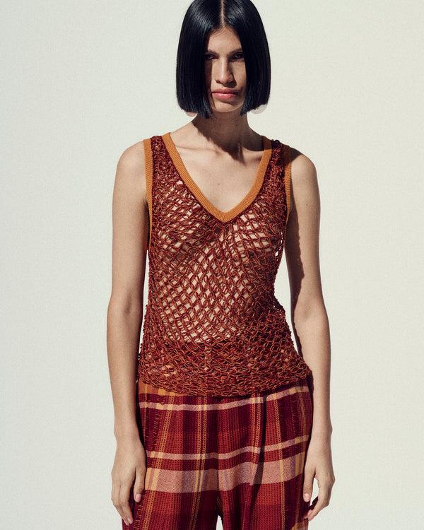 Escvdo ILLAPA CROCHET TOP | ORANGE-BROWN