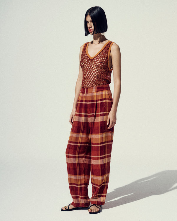 Escvdo ILLAPA CROCHET TOP | ORANGE-BROWN