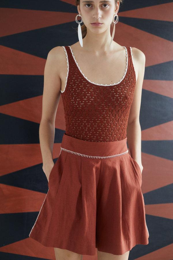 Escvdo LANDO TOP | BROWN