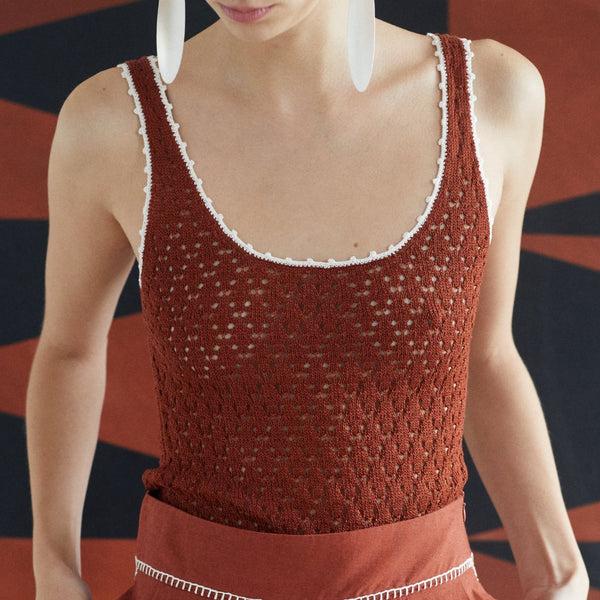 Escvdo LANDO TOP | BROWN