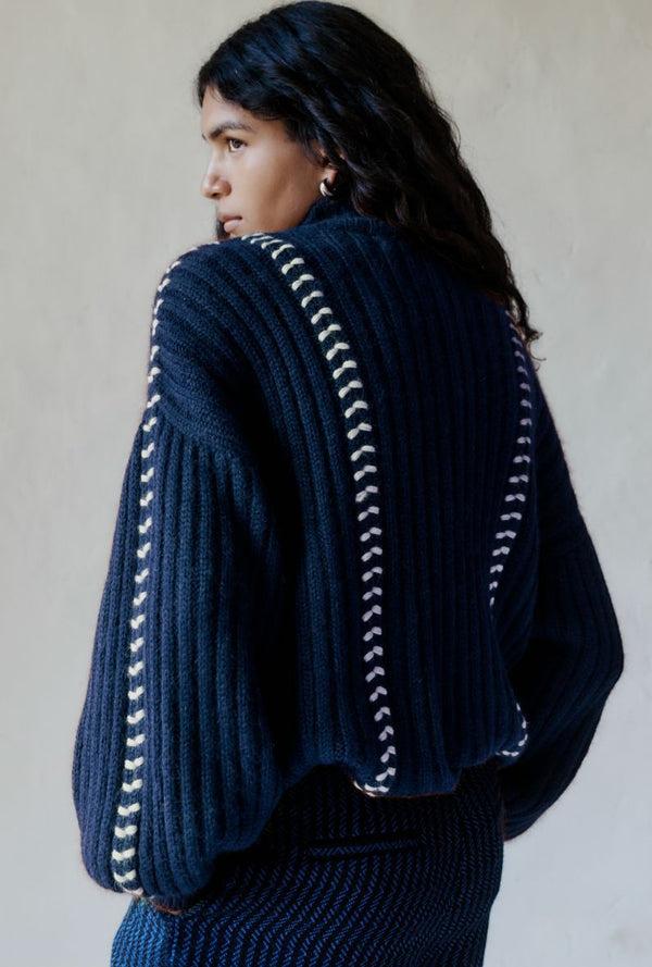 Escvdo MAYU SWEATERVY | PRE ORDER