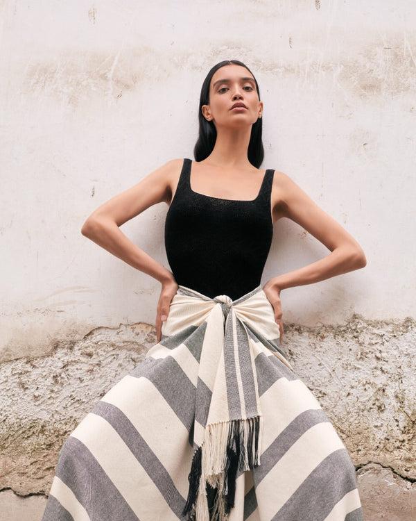 Escvdo PAREO | BLACK | PRE ORDER