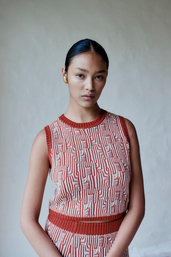 Escvdo TAYTA SLEEVELESS TOP | BURGUNDY - IVORY