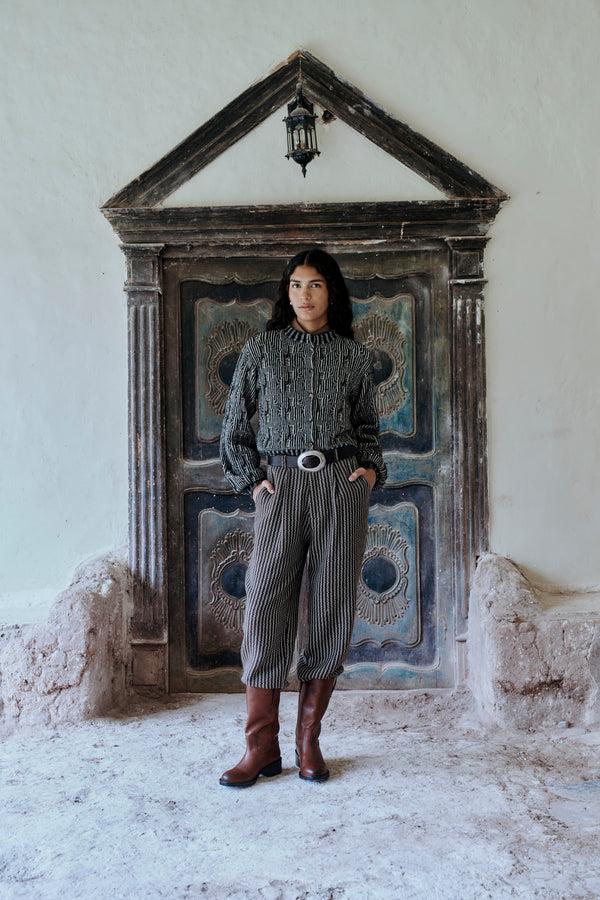 escvdo TAYTA CROPPED CARDIGAN | IVORY - BLACK - CHOCOLATE