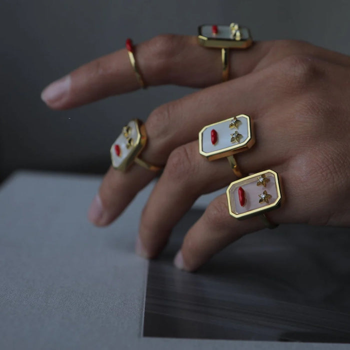 Eshvi Clear Lip Ring With Crystal Stars