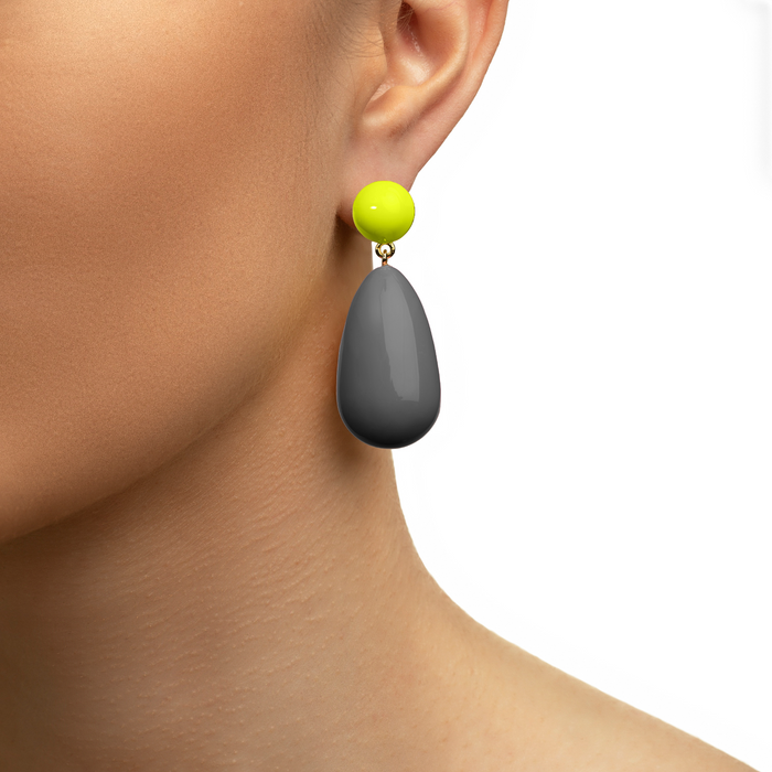 Eshvi Large Drop Earrings