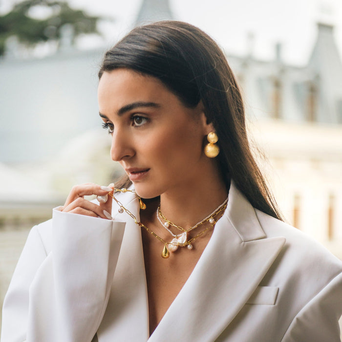 Eshvi Pearl Necklace