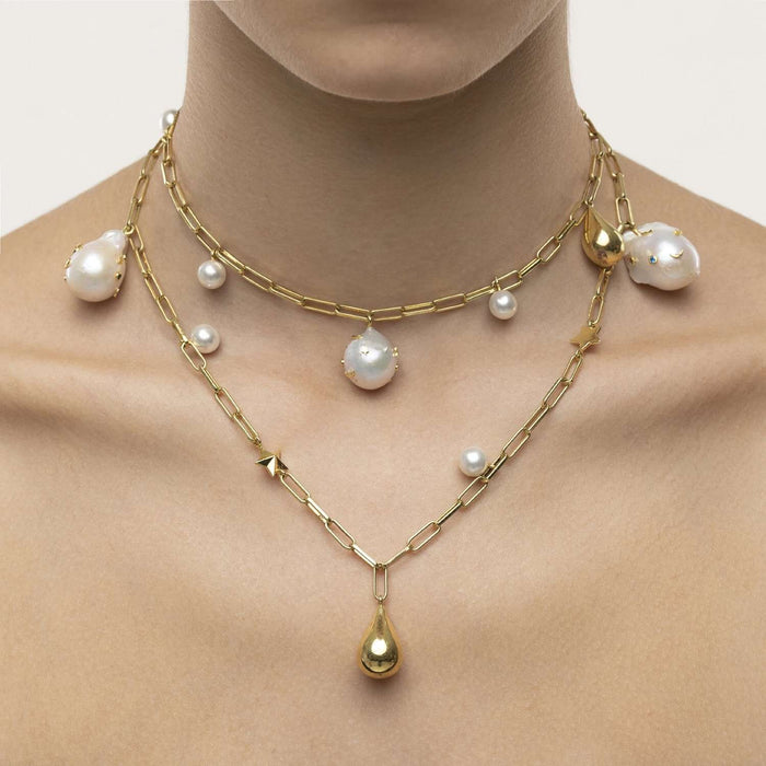 Eshvi Pearl Necklace