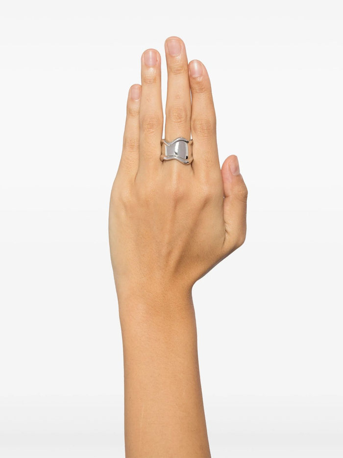 Eshvi Silver Wavy Ring