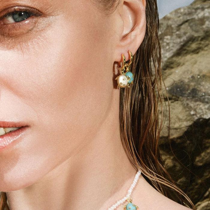 Eshvi Single Turtle Earring