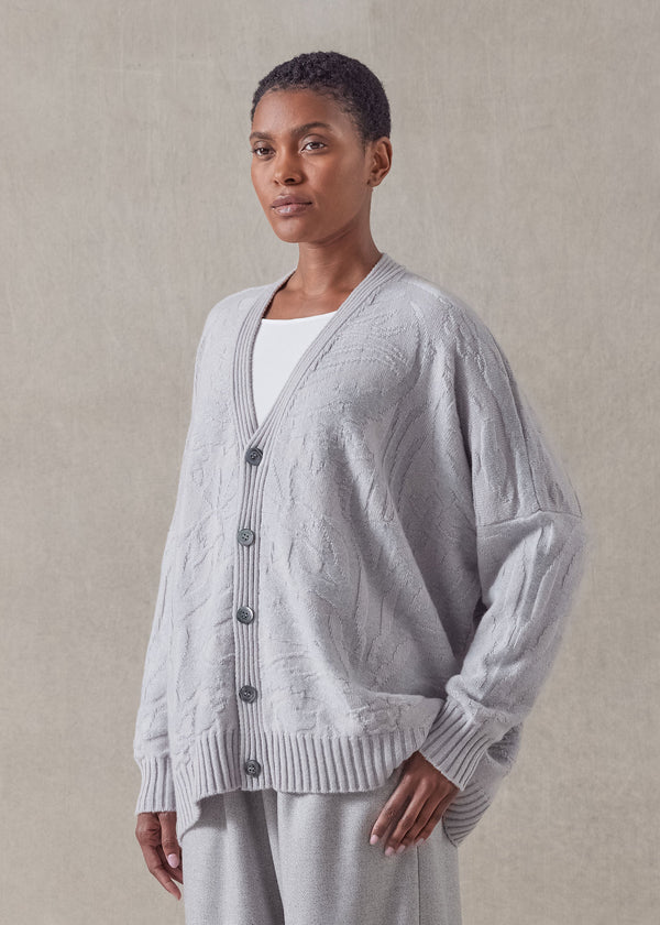 Eskandar Cashmere 3/4 Width V-neck Cardigan - Mid Plus