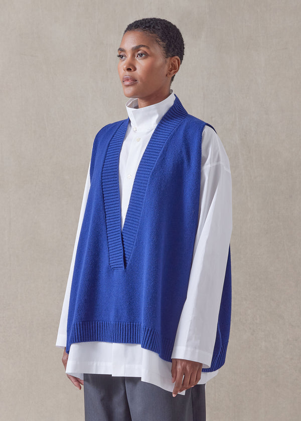 eskandar cashmere a-line sleeveless deep v-neck - mid plus