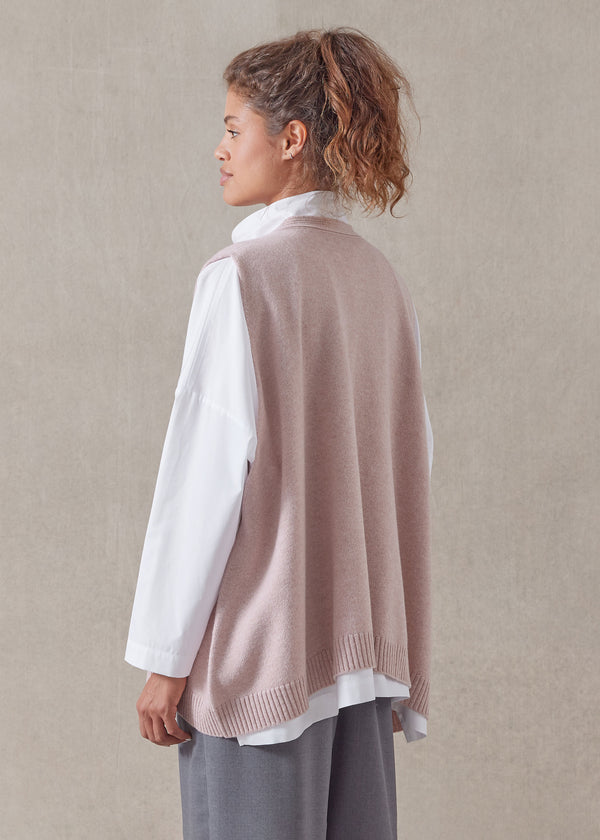 Eskandar Cashmere A-line Sleeveless V-neck Cardigan - Mid Plus