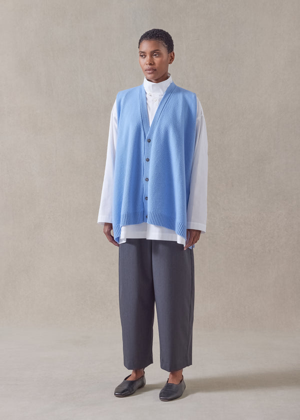 eskandar cashmere a-line sleeveless v-neck cardigan - mid plus