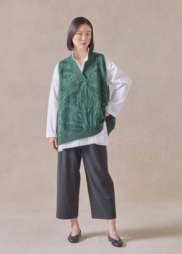 eskandar cashmere a-line sleeveless V-neck - mid plus