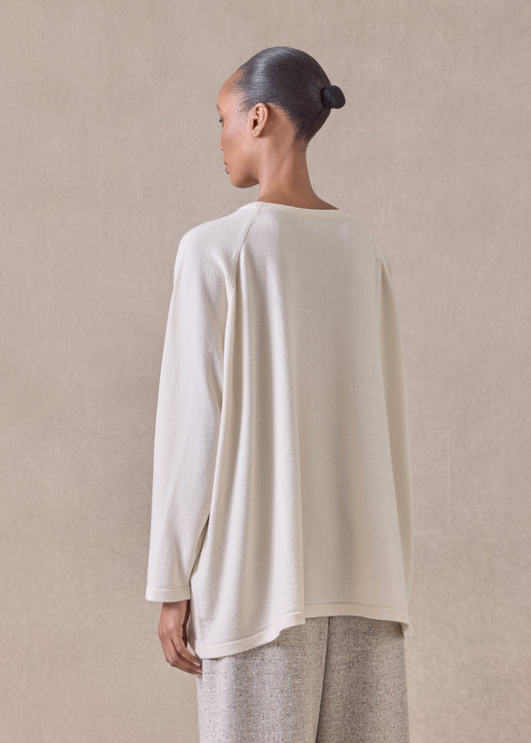 Eskandar Cashmere Raglan Sleeve Round Neck Sweater - Long