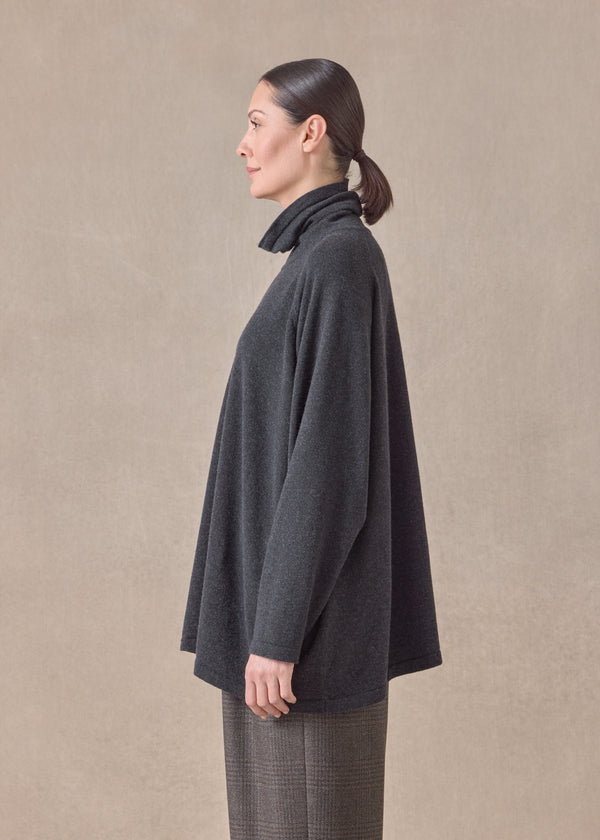 Eskandar Cashmere Raglan Sleeve Scrunch Neck Sweater - Long