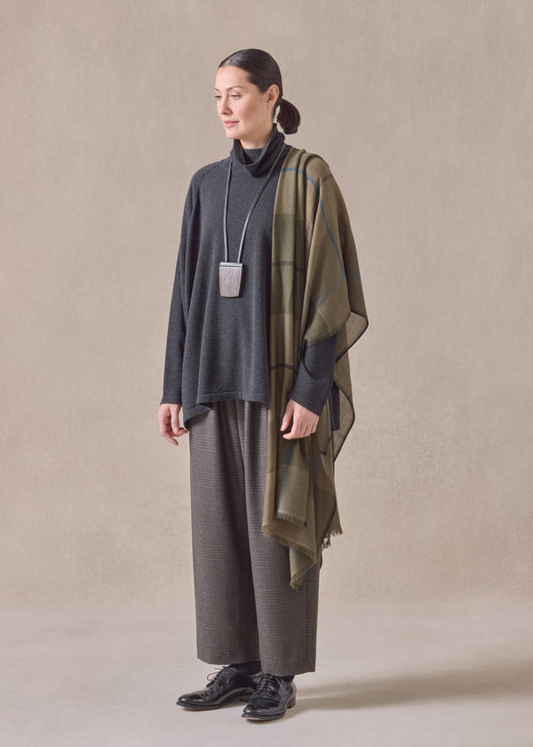 eskandar cashmere raglan sleeve scrunch neck sweater - long