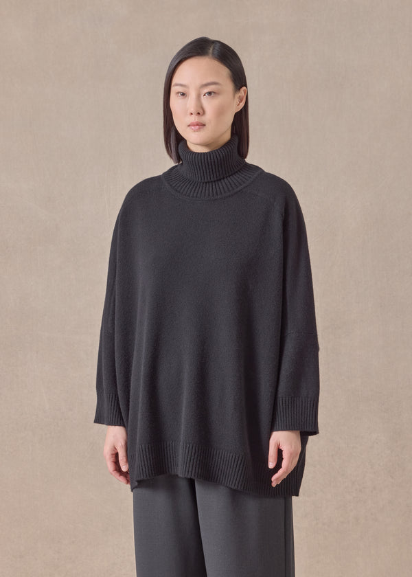 Eskandar Cashmere Sloped Shoulder Roll Neck Sweater - Long