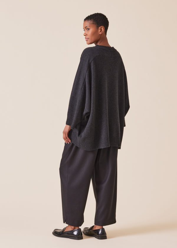 Eskandar Cashmere Sloped Shoulder Round Neck Sweater - Long