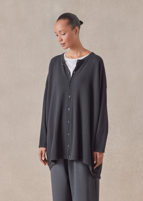 eskandar cashmere smaller front larger back round neck knit cardigan - long