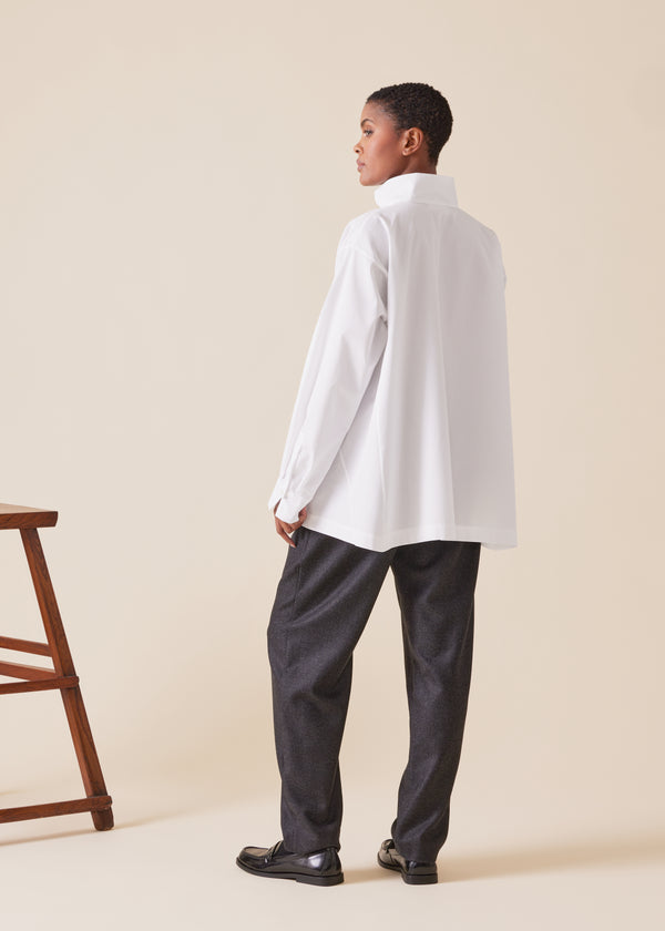 Eskandar Cotton Caucasus Shirt With Notch Collar - Long